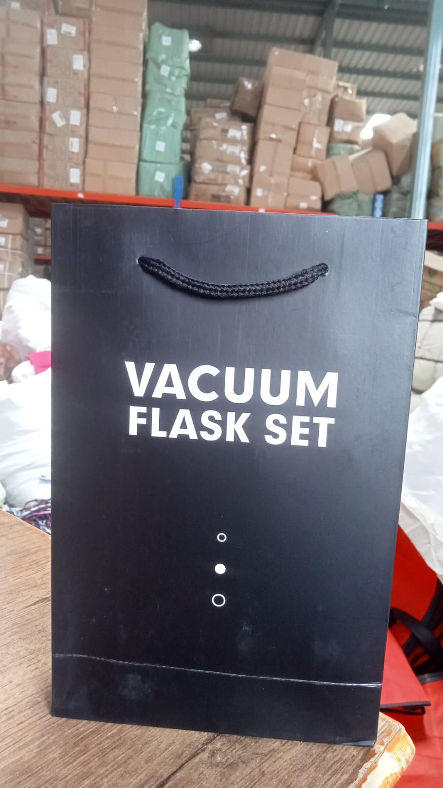 Stainless Steel Flask Set with 3 Steel Cups